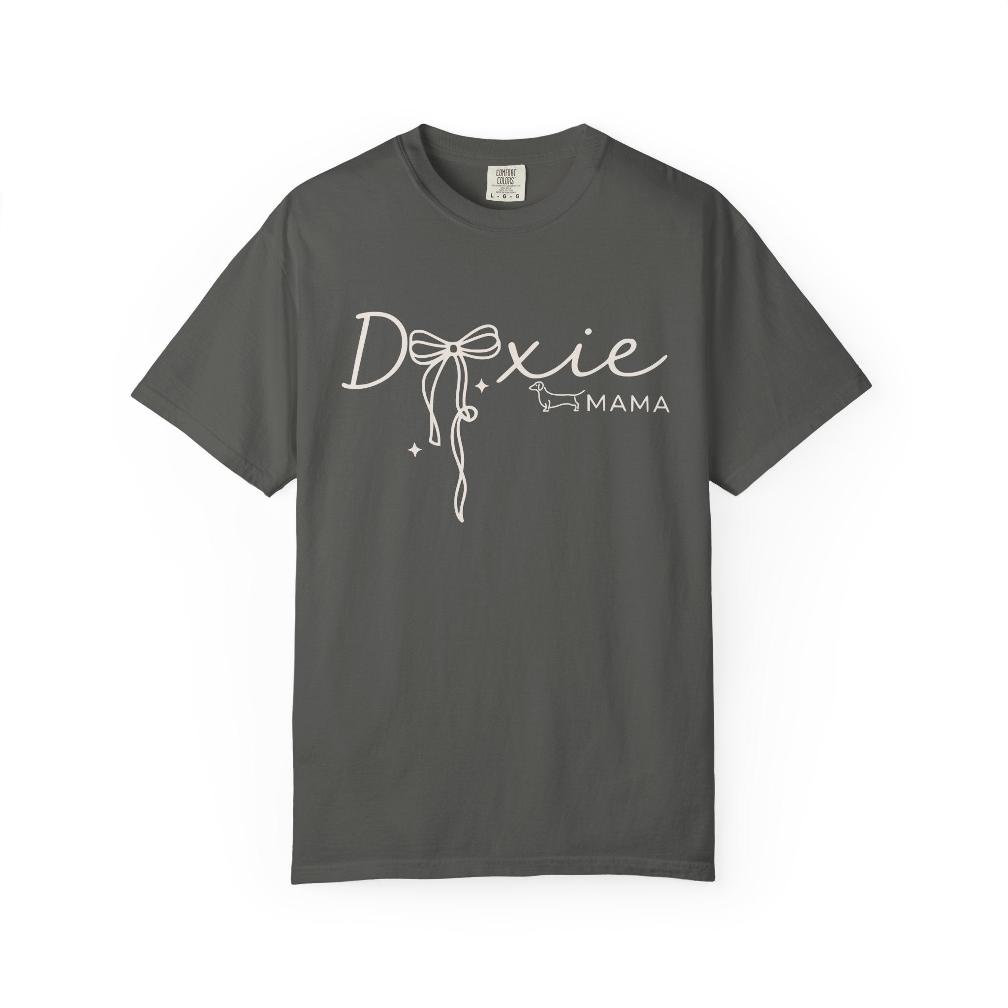 Doxie Mama T-Shirt — Dachshund Mom Graphic Tee