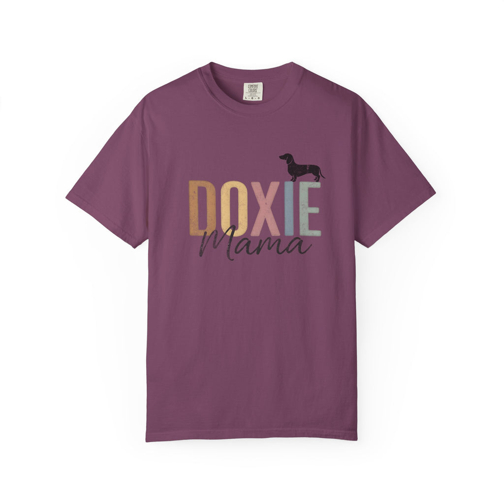 Retro Dachshund Mom Tee