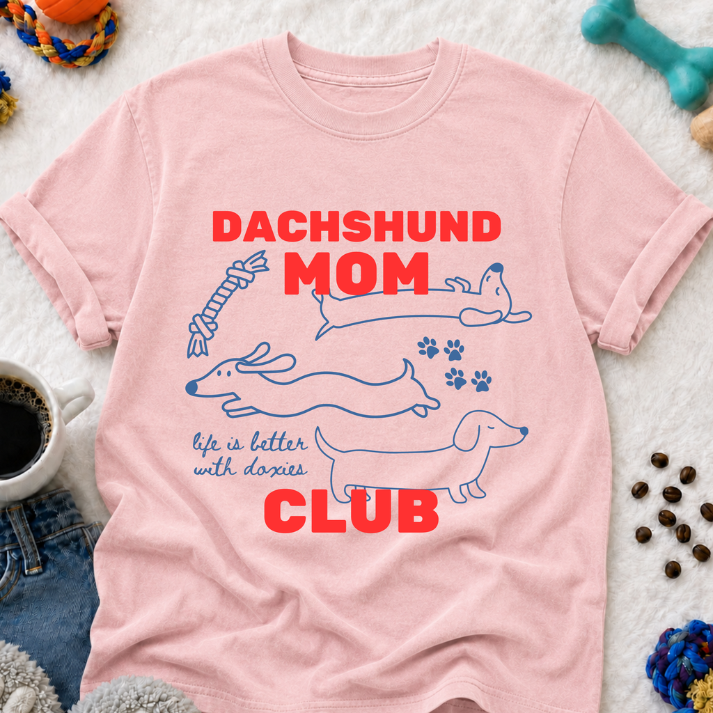 Dachshund Mom Club T-Shirt
