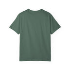Dachshund Mama T-Shirt — Cute Paw Print & Bows Tee for Dog Lovers