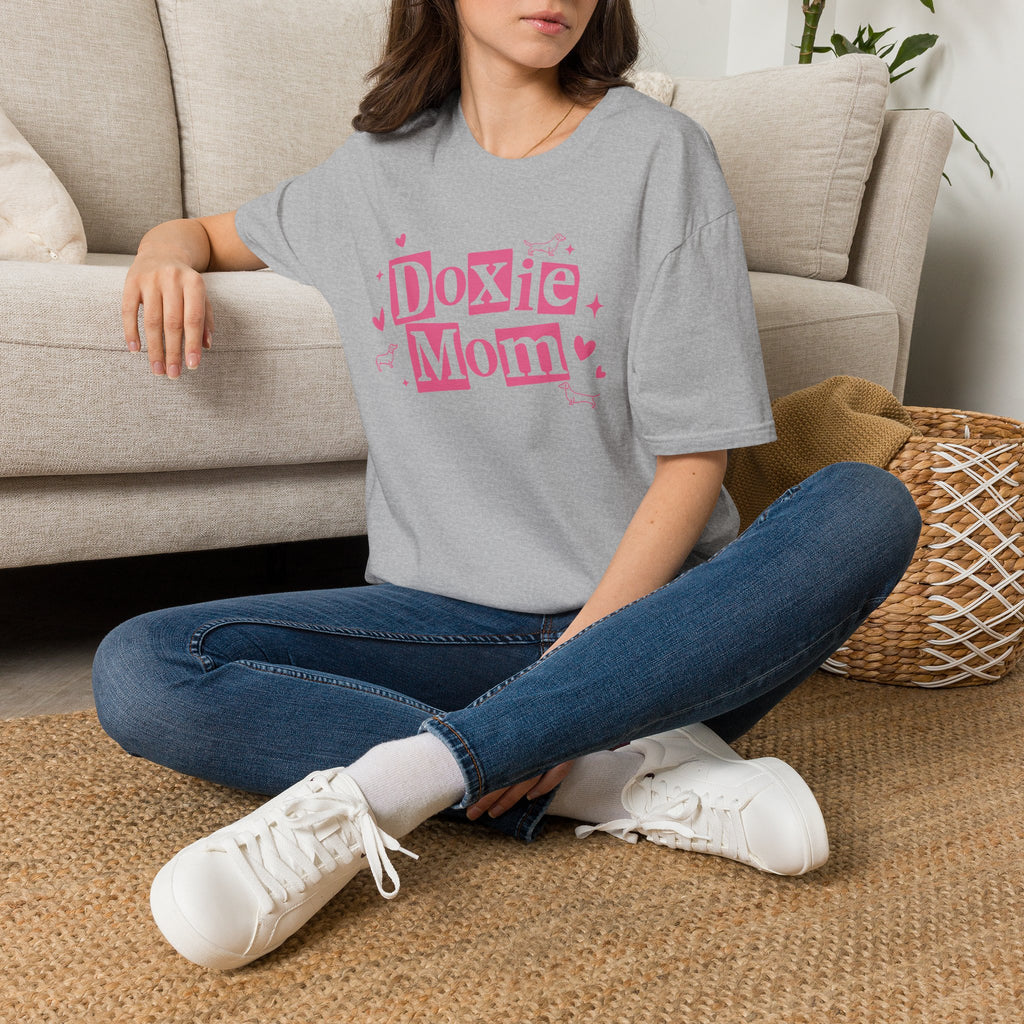Doxie Mom T‑Shirt — Cute Pink Dachshund Mom Tee